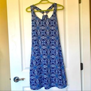 Racer back knee length blue pattern summer dress